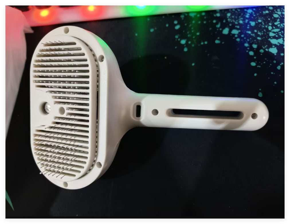 Pet Comb Brush Built-in Mist Humidifier Pet Products - Alvioni